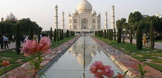 Agra (Uttar Pradesh) hotels &amp; apartments, all accommodations in Agra (Uttar Prad